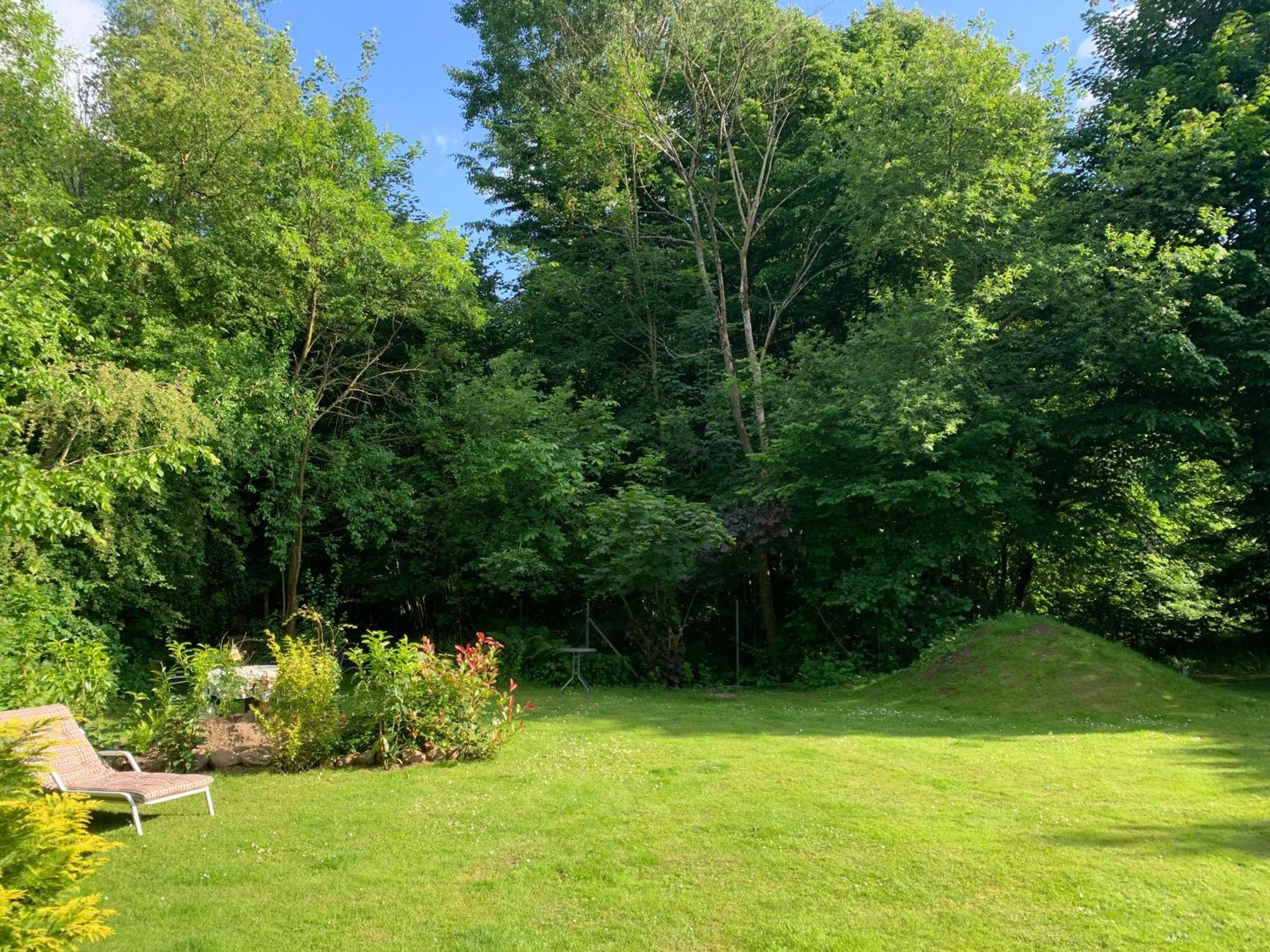Sonniges Garten-apartment In Ruhiger Parklage Bad Segeberg